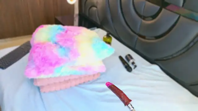 Snapshot of sarahgrey18 chatting on 02.01.25 sarahgrey18 online show from 02.01.25