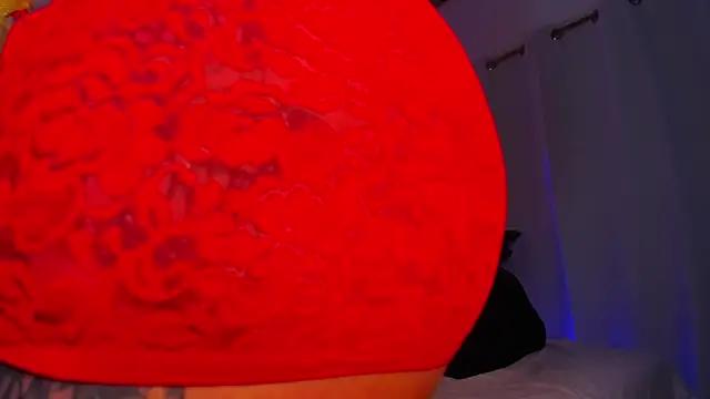 Snapshot of annita_lopez chatting on 02.15.25 annita lopez online show from 02.15.25