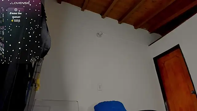 Snapshot of annita_lopez chatting on 10.15.25 annita lopez online show from 10.15.25