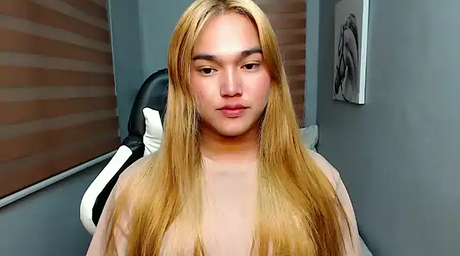 MoaningKylie online show from 01.26.25