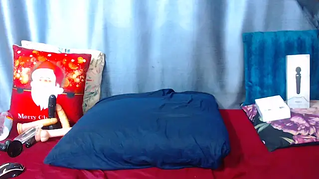 Snapshot of SexyAssDivaxxx chatting on 12.21.24 SexyAssDivaxxx online show from 12.21.24