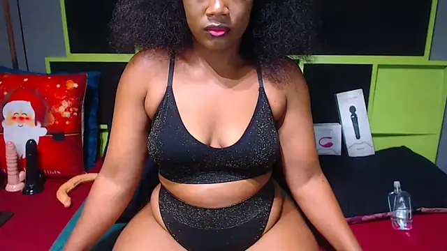 Snapshot of SexyAssDivaxxx chatting on 02.11.25 SexyAssDivaxxx online show from 02.11.25