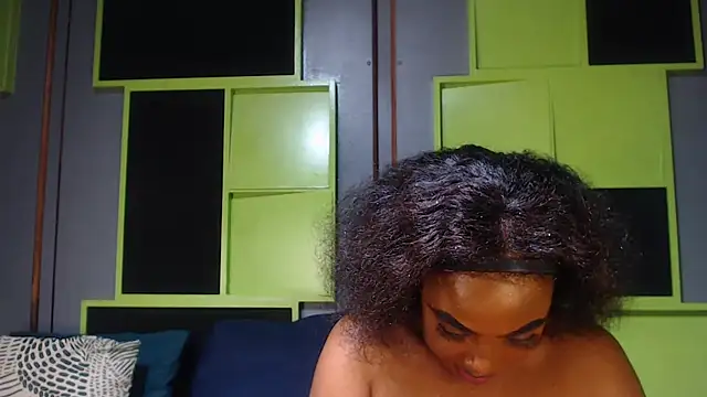 Snapshot of SexyAssDivaxxx chatting on 09.27.25 SexyAssDivaxxx online show from 09.27.25