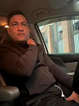 Snapshot of Yedriserna chatting on 11.07.25 Yedriserna online show from 11.07.25