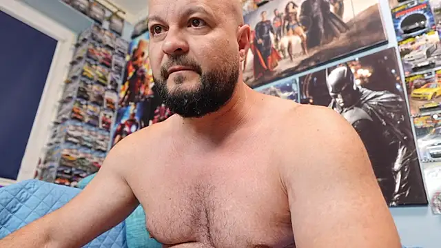 Muscle Bear online show from 06.12.26
