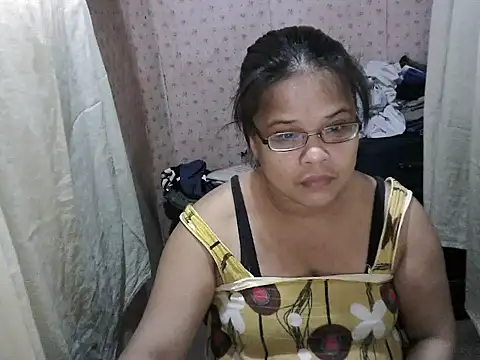 abiemayhottiey online show from 09.24.25