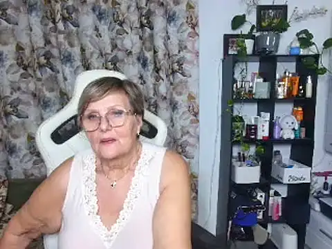 Selenna57 online show from 12.17.24