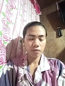 Snapshot of Cutie_body11 chatting on 02.16.25 Cutie body11 online show from 02.16.25