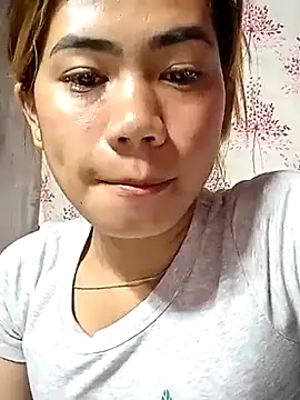 Snapshot of Cutie_body11 chatting on 03.10.25 Cutie body11 online show from 03.10.25