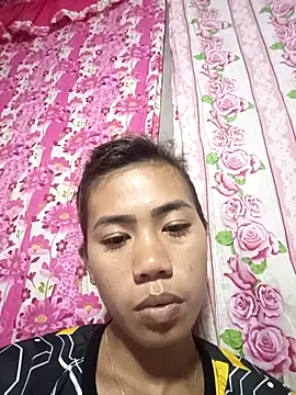 Snapshot of Cutie_body11 chatting on 03.12.25 Cutie body11 online show from 03.12.25