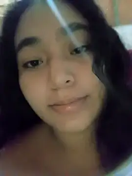 Snapshot of sirena_15 chatting on 03.18.25 sirena 15 online show from 03.18.25