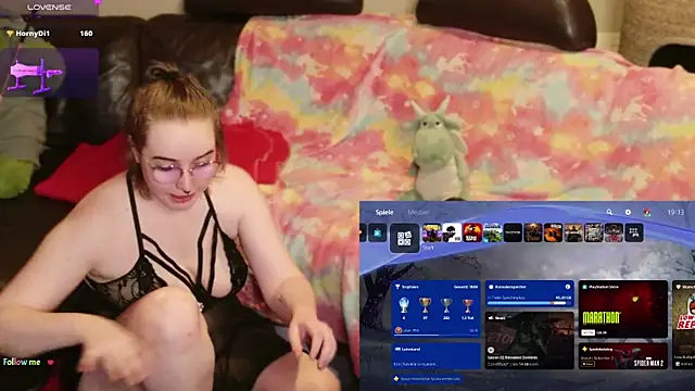 Snapshot of GamerGirl_Eve chatting on 03.10.26 GamerGirl Eve online show from 03.10.26