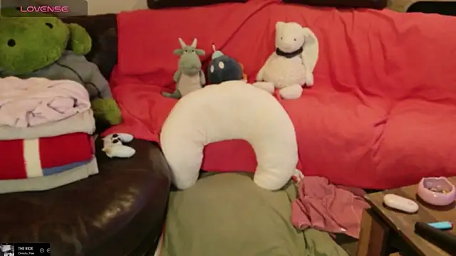 Snapshot of GamerGirl_Eve chatting on 03.29.26 GamerGirl Eve online show from 03.29.26