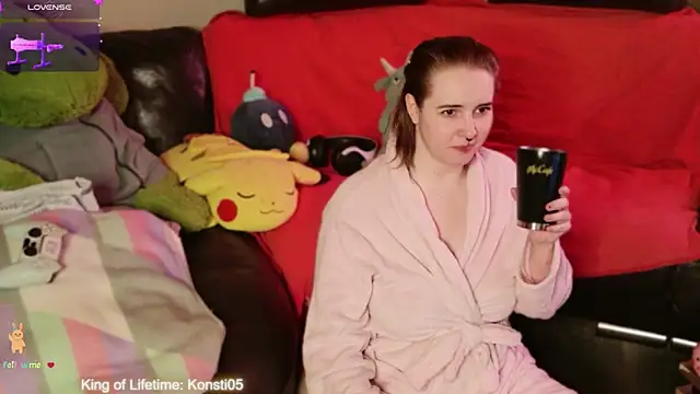 Snapshot of GamerGirl_Eve chatting on 04.07.26 GamerGirl Eve online show from 04.07.26