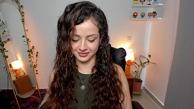 Snapshot of Cassandra_Caiin chatting on 07.21.26 Cassandra Caiin online show from 07.21.26