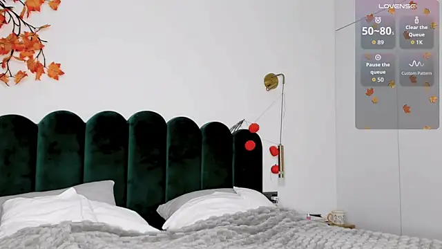 BondGirll online show from 11.09.25