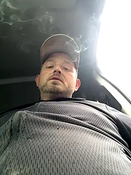 Snapshot of smokeymt420 chatting on 10.27.25 smokeymt420 online show from 10.27.25