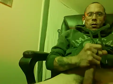 DaddyDK8989 online show from 10.31.25