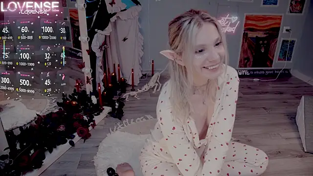 Careful i bite online show from 11.14.25