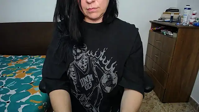 Snapshot of alexa_milsf chatting on 09.15.25 alexa milsf online show from 09.15.25