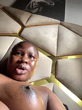 catty3232 online show from 11.27.25