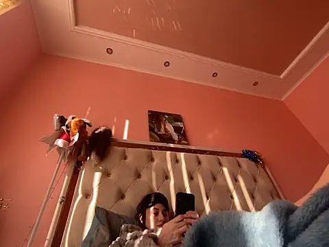 Flossy Vettie online show from 02.19.25