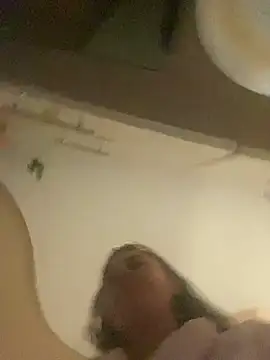 Flossy Vettie online show from 03.06.25