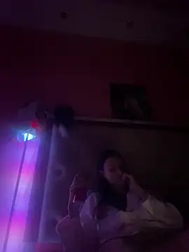 Flossy Vettie online show from 03.08.25