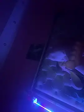 Flossy Vettie online show from 03.10.25