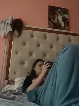 Flossy Vettie online show from 11.23.25