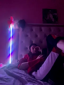 Flossy Vettie online show from 11.30.25