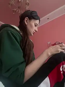 Flossy Vettie online show from 02.03.26