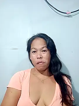 Snapshot of yummytitsxxx168 chatting on 02.19.26 yummytitsxxx168 online show from 02.19.26