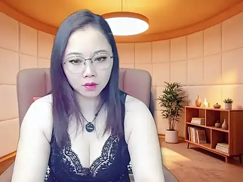 Giuliam online show from 04.18.26