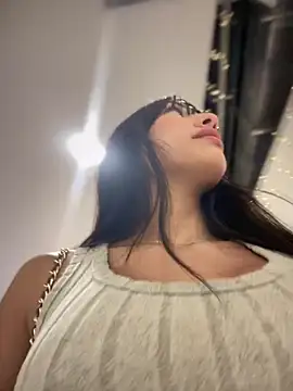 DulceLenns online show from 12.28.24