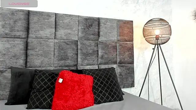SusanRodriguez  online show from 01.23.25