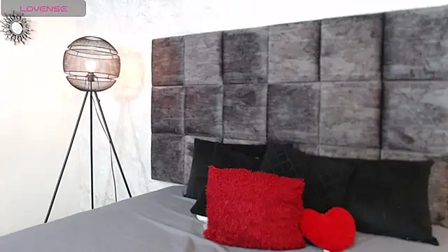 SusanRodriguez  online show from 09.29.25