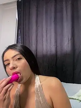 SusanRodriguez  online show from 11.11.25