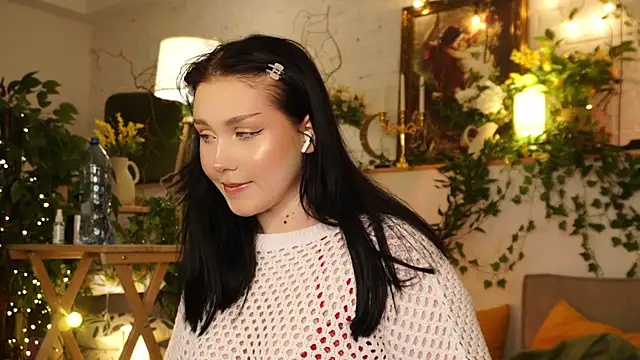 Snapshot of ScarletBlaze chatting on 10.01.25 ScarletBlaze online show from 10.01.25