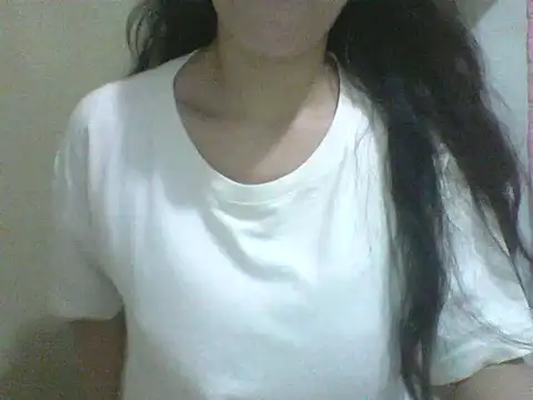 Snapshot of spankmybootyxxx chatting on 11.01.25 spankmybootyxxx online show from 11.01.25