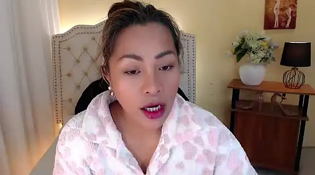 DreamLADYBOY online show from 02.16.25