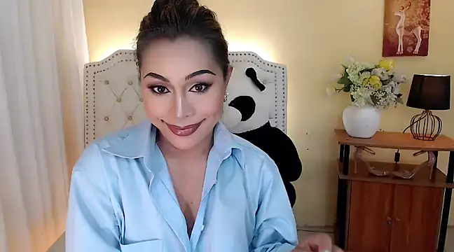 DreamLADYBOY online show from 03.16.25