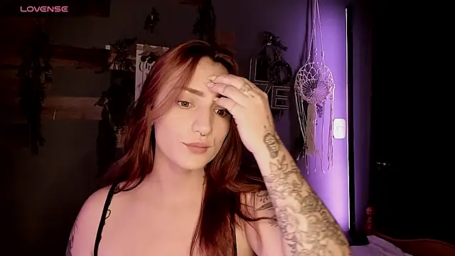 Snapshot of solangell chatting on 02.17.26 solangell online show from 02.17.26