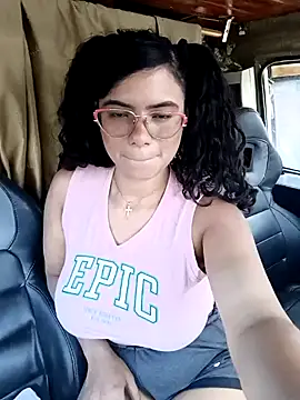 Simone Miller online show from 01.28.25