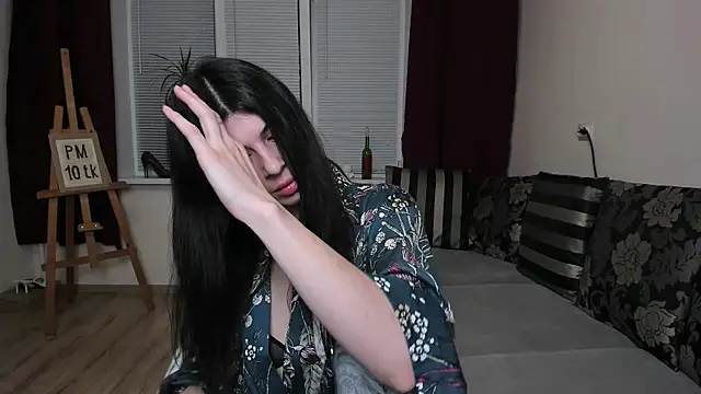 MolagAnna online show from 10.23.25