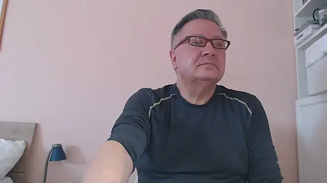 YOU6me online show from 03.01.25