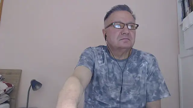 YOU6me online show from 09.08.25