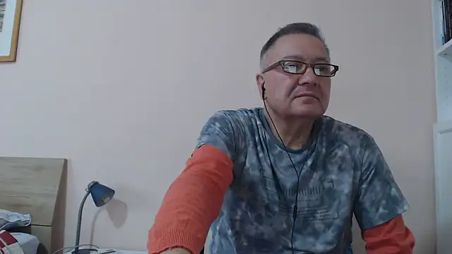 YOU6me online show from 10.17.25