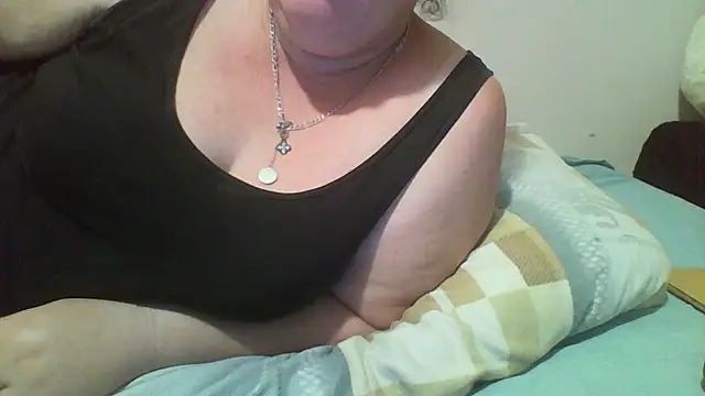 chubbypeach123 online show from 09.15.25