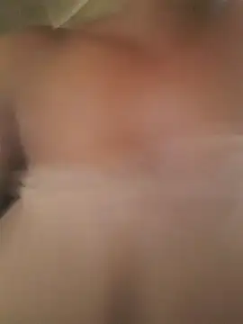 winterqueenx online show from 12.15.25